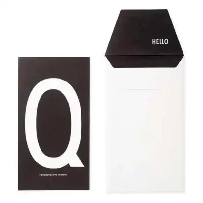 Design letters kort Q